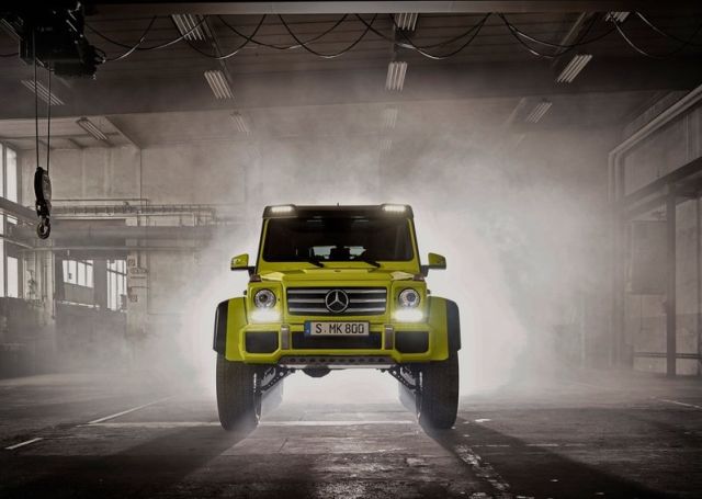 MERCEDES_G500_4X4-2_pic-5