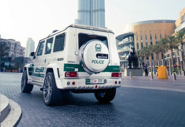 MERCEDES_G63_BRABUS_B63S_700_WIDESTAR_DUBAI_POLICE_Tuning_rear_pic-5