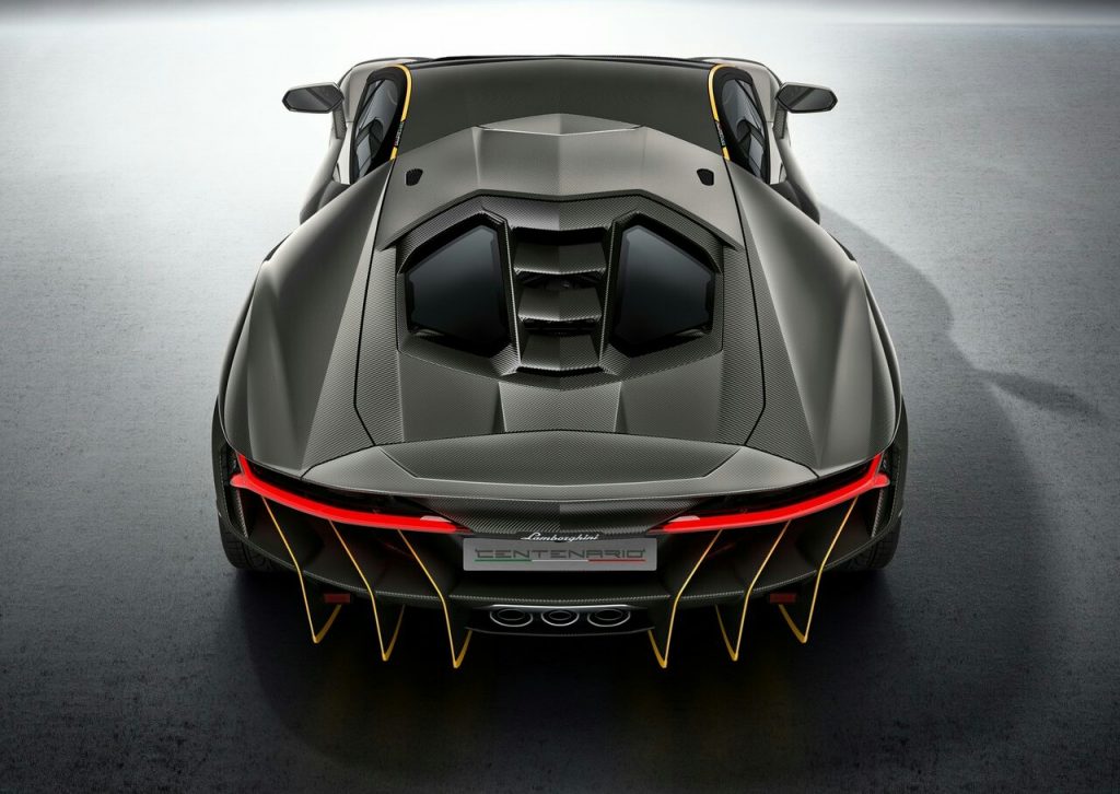 LAMBORGHINI CENTENARIO