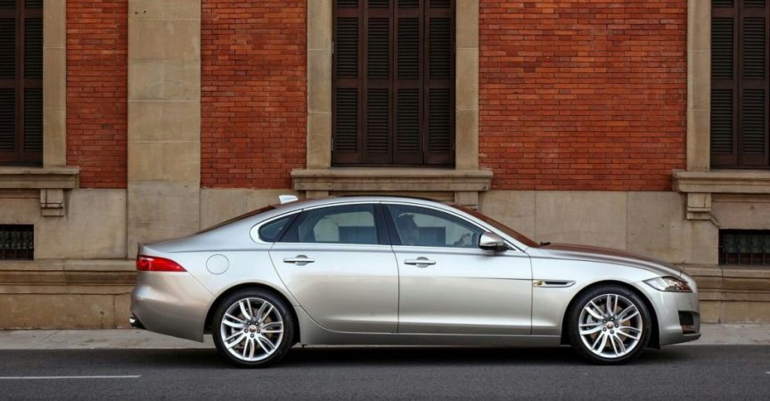 16 Jaguar Xf 30d