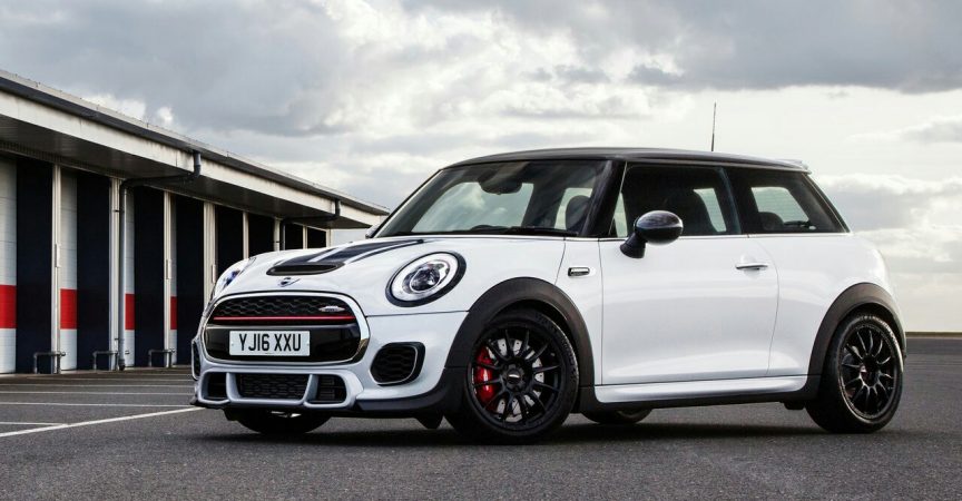 2017 MINI JOHN COOPER WORKS Challenge