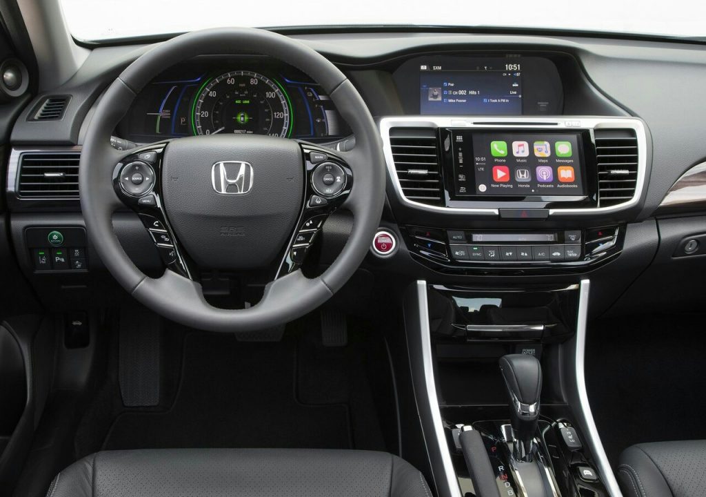 2017 HONDA ACCORD HYBRID