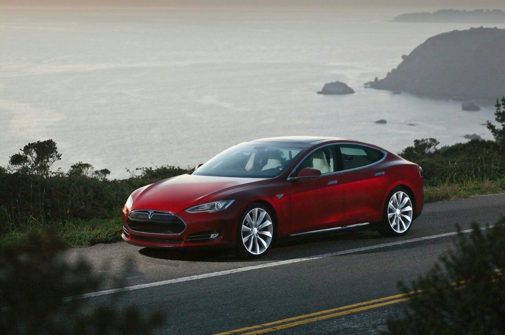 TESLA MODEL S