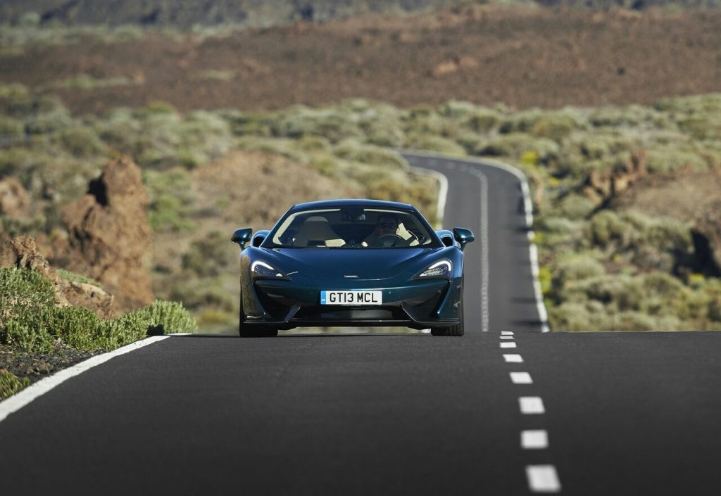 2017 McLaren 570 GT