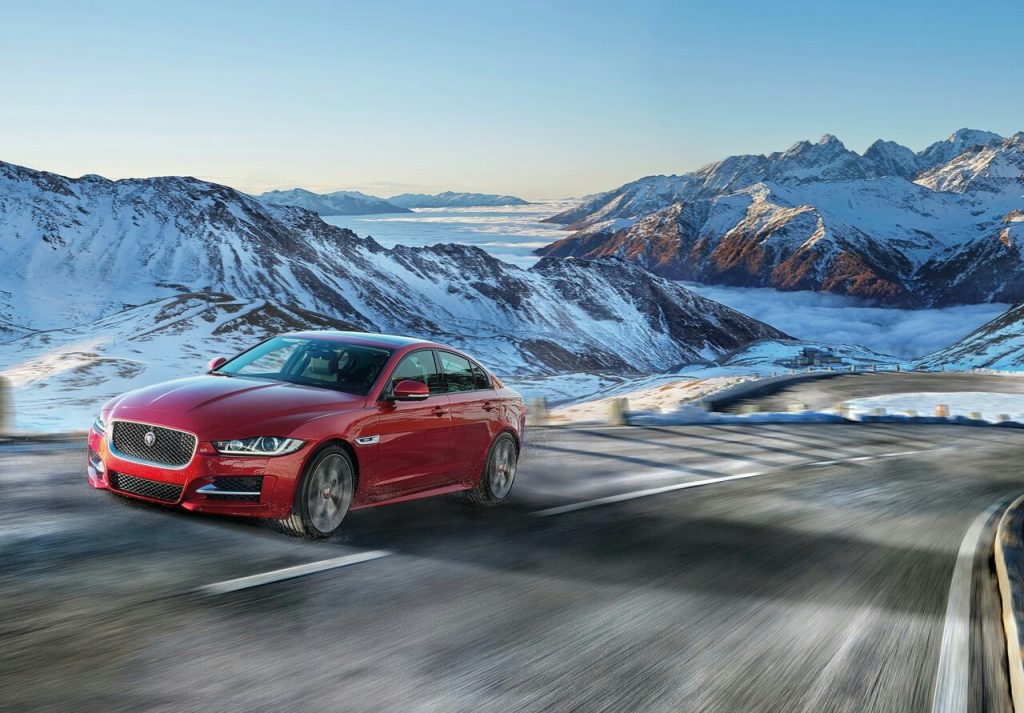 Jaguar XE AWD