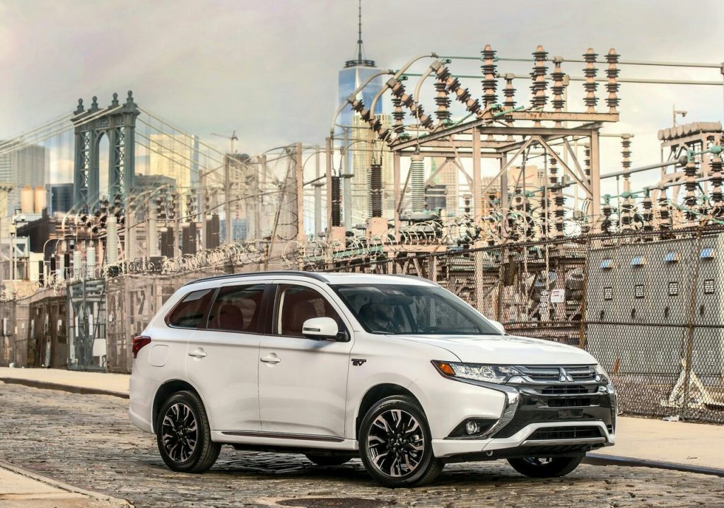 2017 MITSUBISHI OUTLANDER PHEV