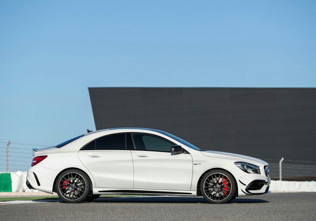 MERCEDES-BENZ CLA45 AMG