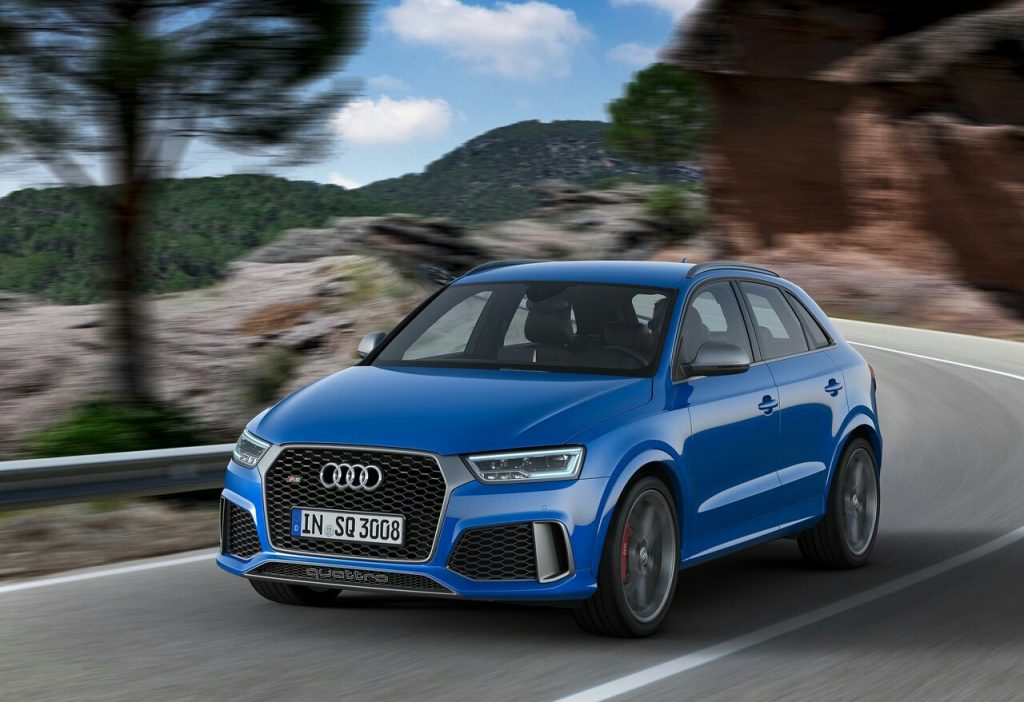 2017 AUDI RSQ3