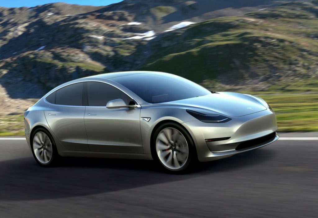 TESLA MODEL 3