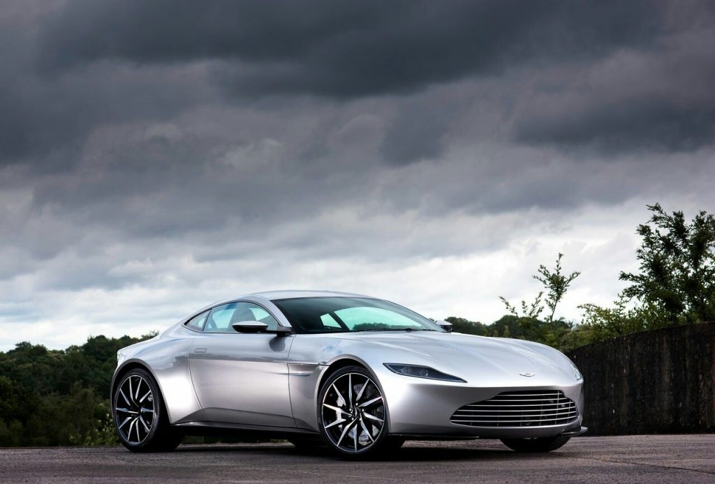 ASTON MARTIN DB10