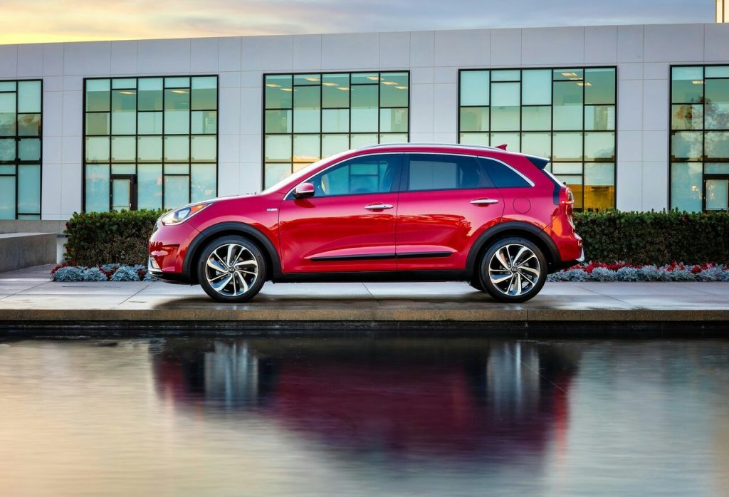 2017 KIA NIRO