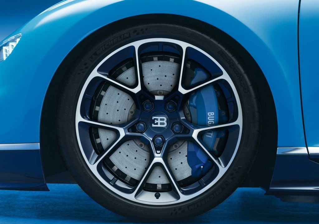 BUGATTI CHIRON