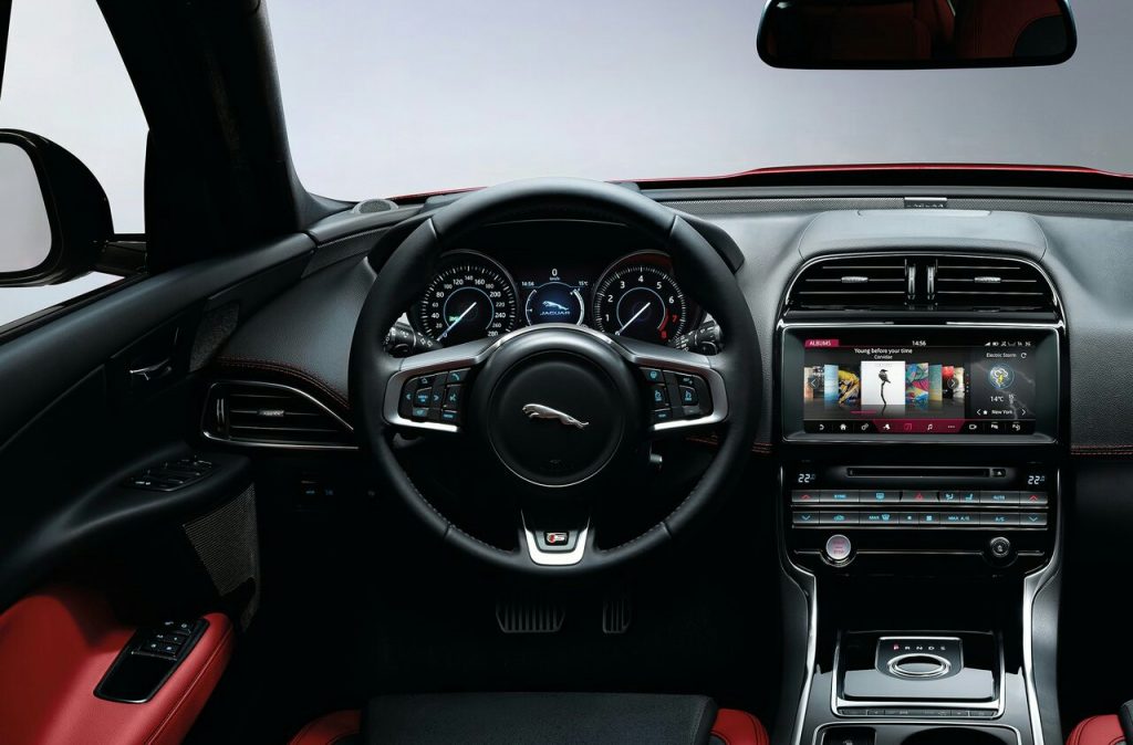 Jaguar XE AWD