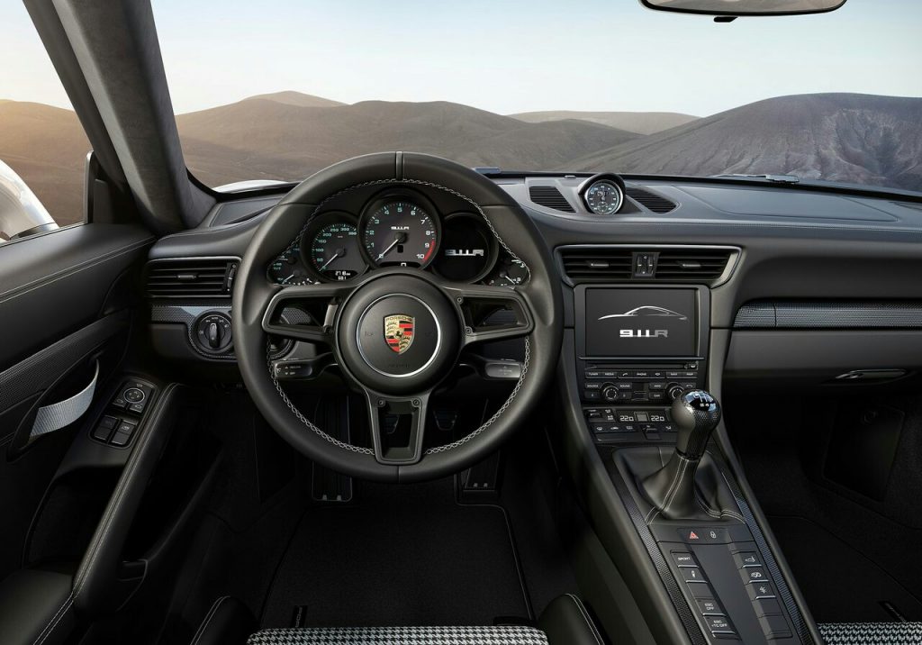 2017 PORSCHE 911 R