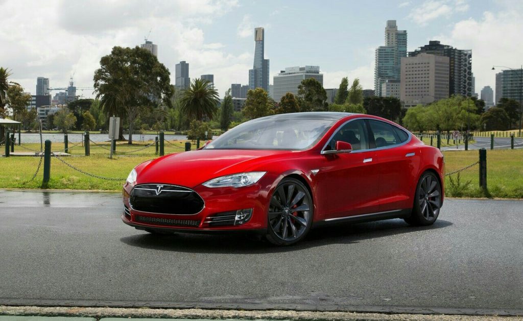 TESLA MODEL S