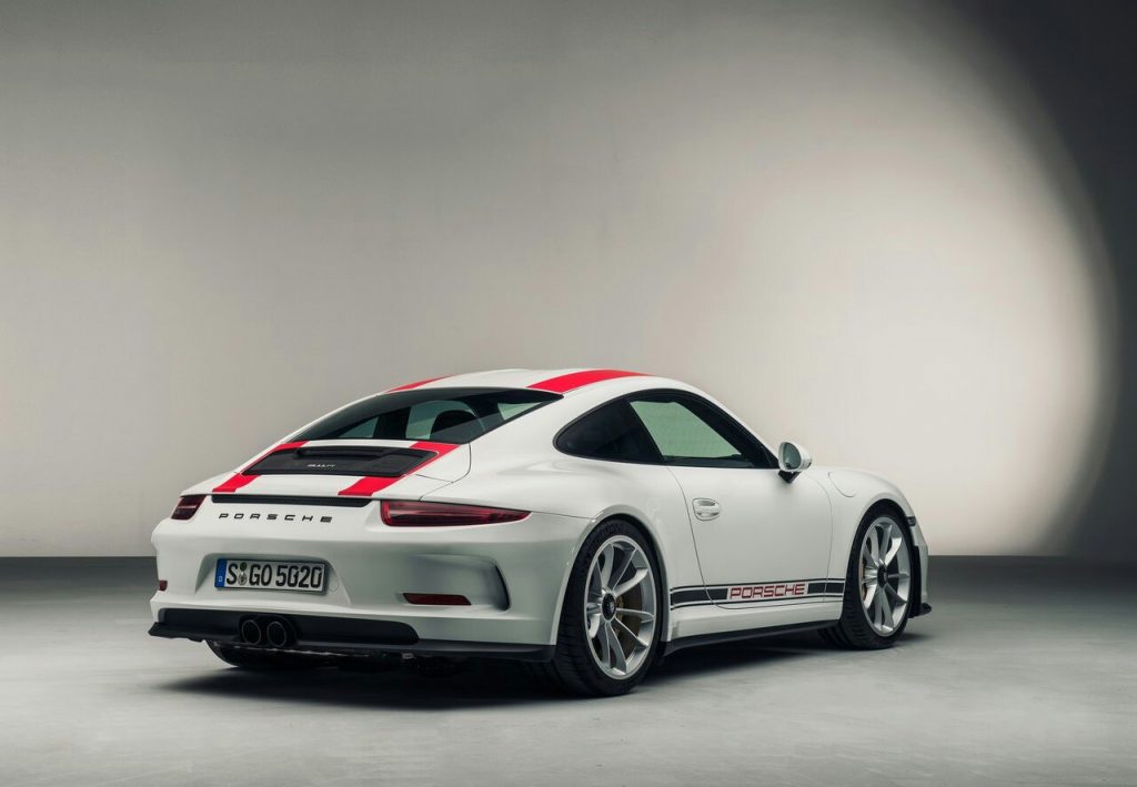 2017 PORSCHE 911 R