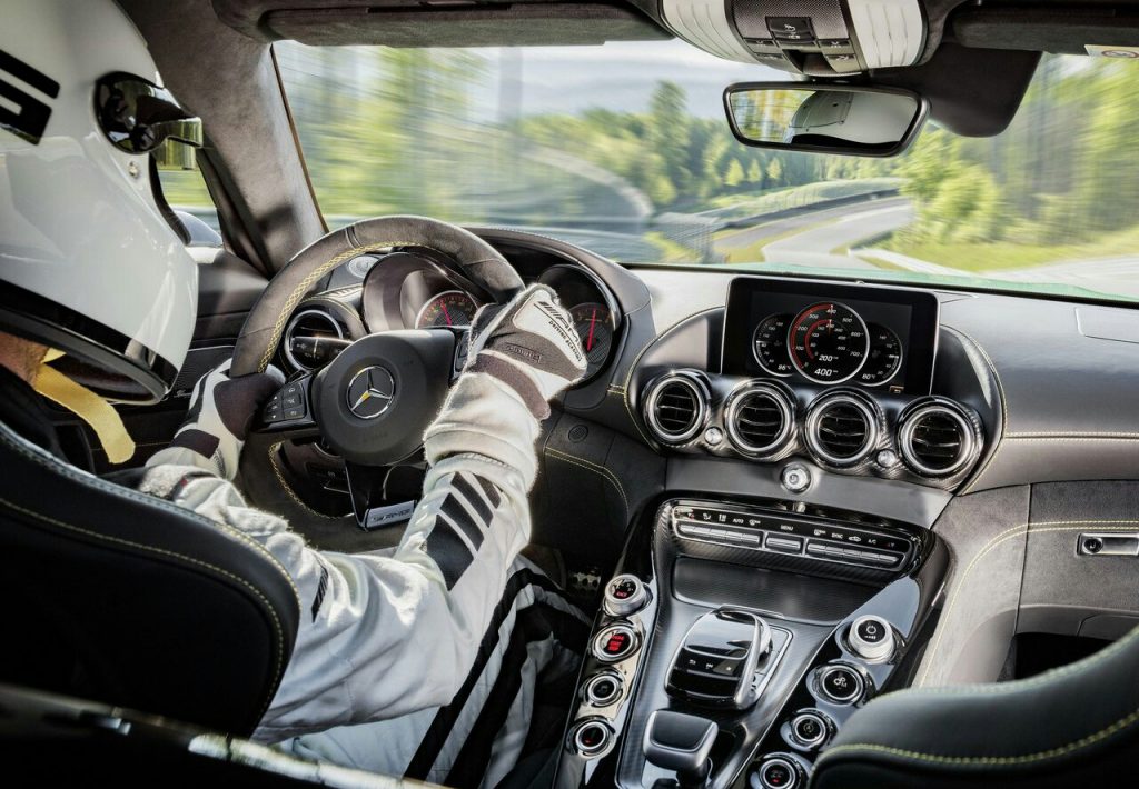 MERCEDES AMG GT R