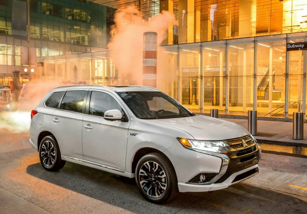 2017 MITSUBISHI OUTLANDER PHEV