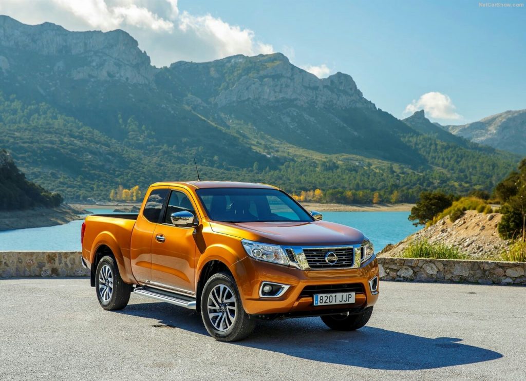 Navara NP300|Oopscars