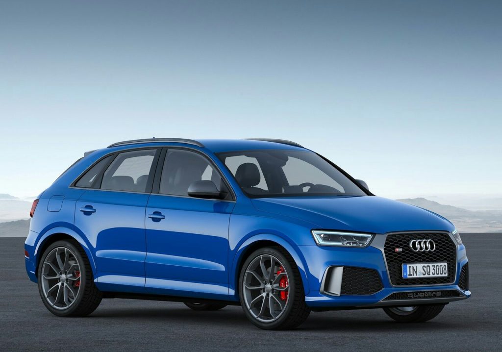 2017 AUDI RSQ3