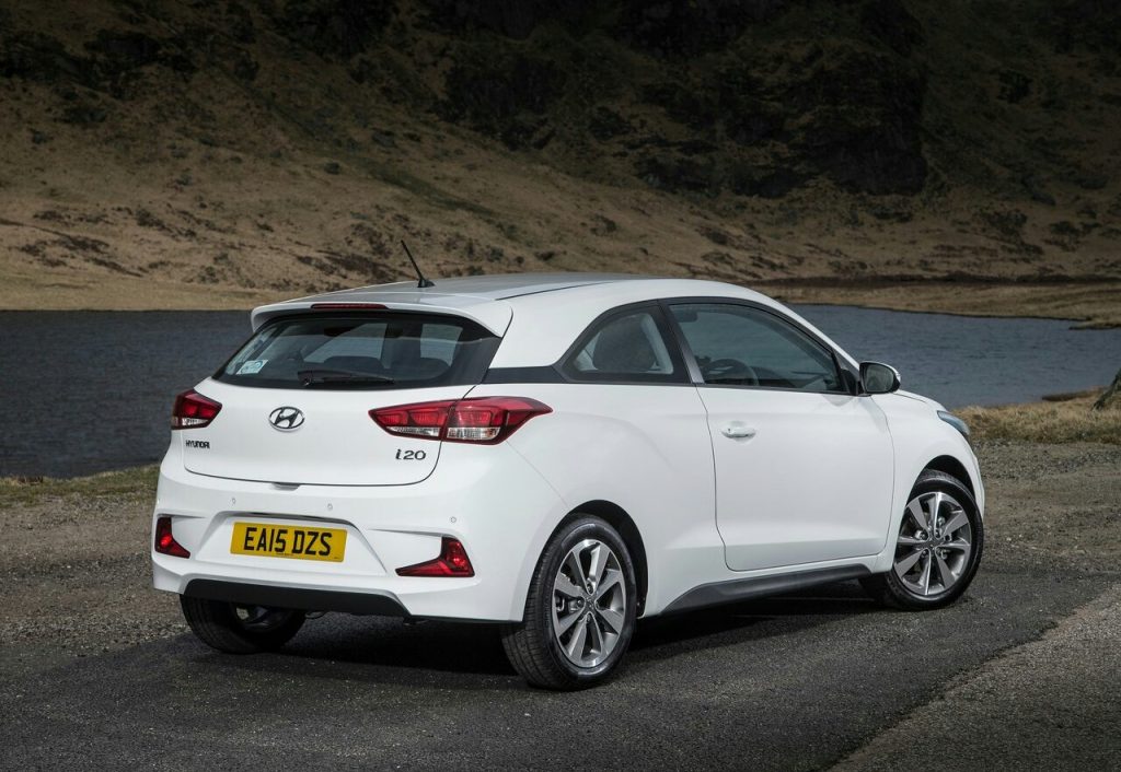 2016 HYUNDAI i20 Coupe