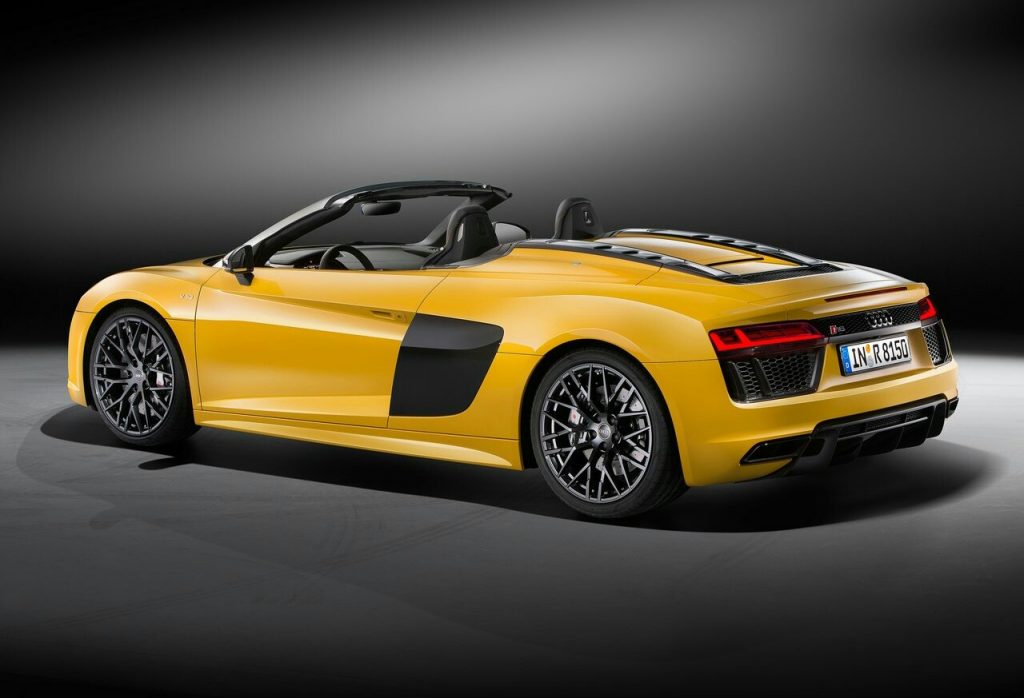 2017 AUDI R8 SPYDER V10