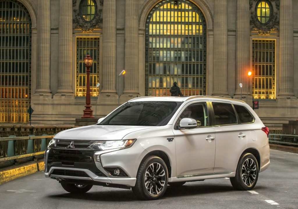 2017 MITSUBISHI OUTLANDER PHEV