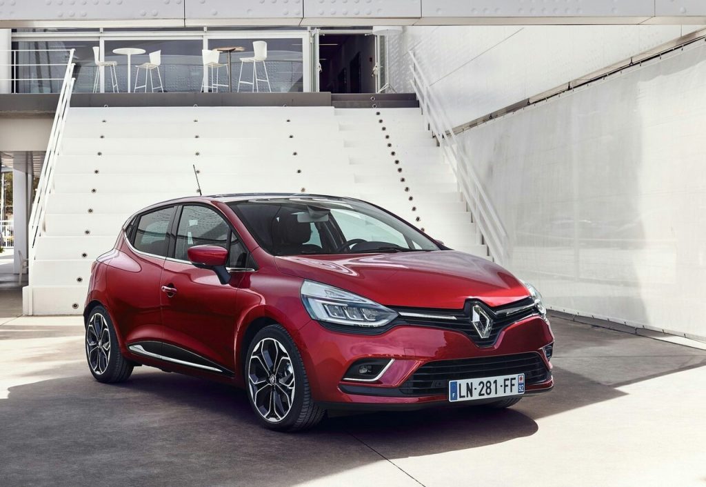 2017 RENAULT CLIO