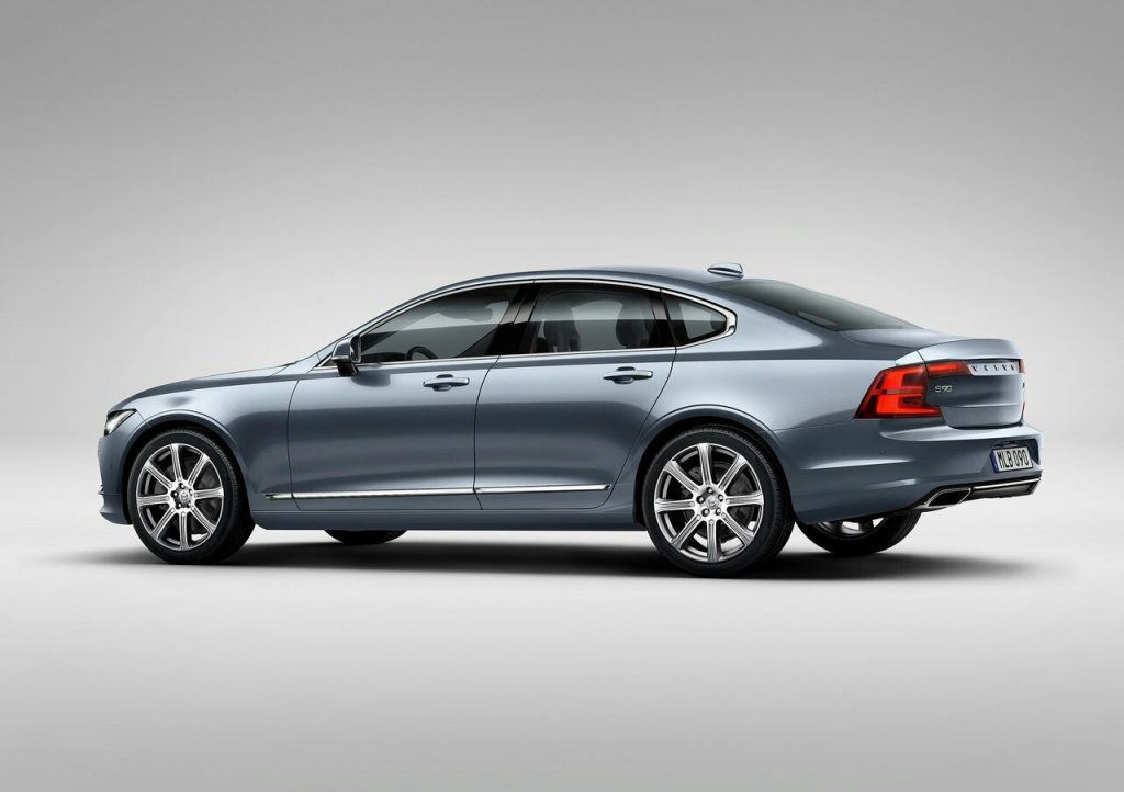 2017 VOLVO S90 |Oopscars