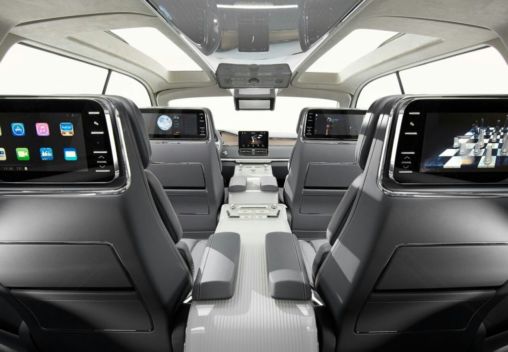 Concept LINCOLN NAVIGATOR