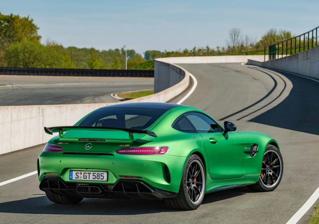 MERCEDES AMG GT R