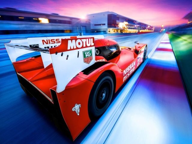 NISSAN GT-R LM NISMO RACECAR