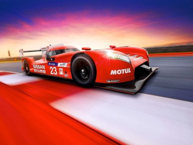 NISSAN GT-R LM NISMO RACECAR