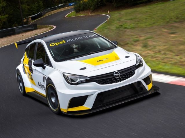 OPEL ASTRA TCR