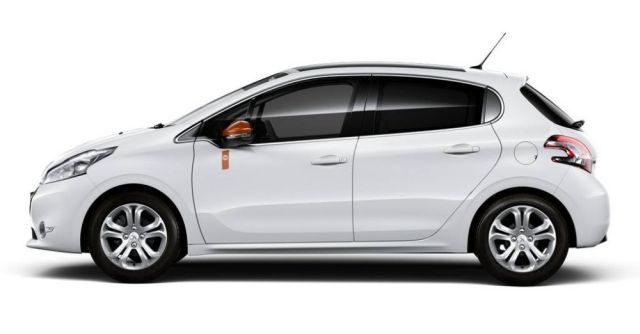 PEUGEOT_208_ROLAND_GARROS_pic-4