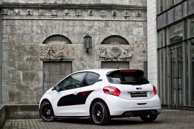 PEUGEOT_208_Tuned_by_Musketier_pic-5