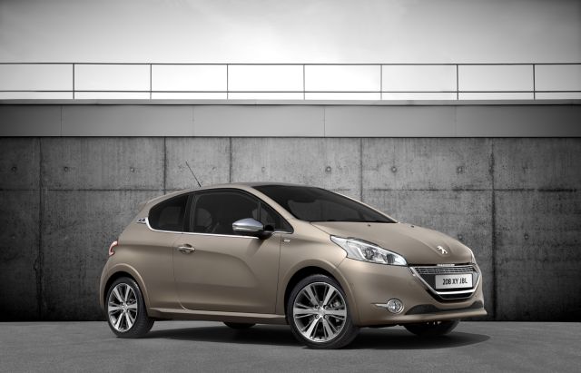 PEUGEOT 208 XY JBL