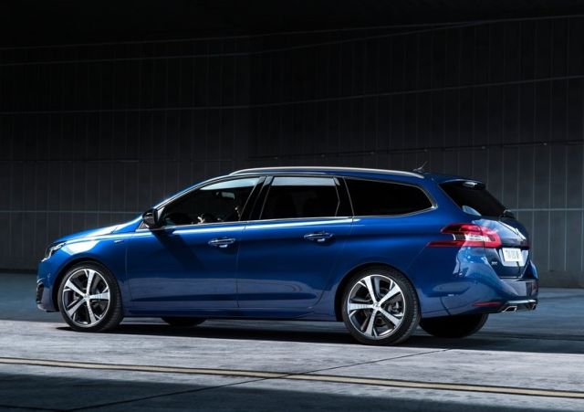 PEUGEOT_308_SW_GT_pic-5