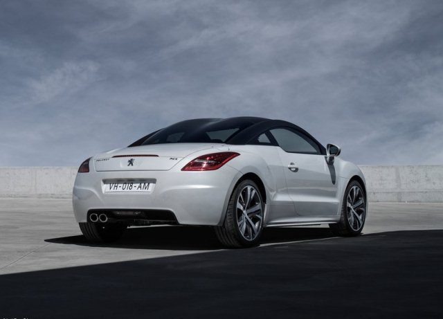 2013 PEUGEOT RCZ white