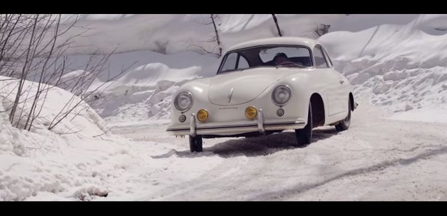 PORSCHE 356 SPYDER drift in the snow 