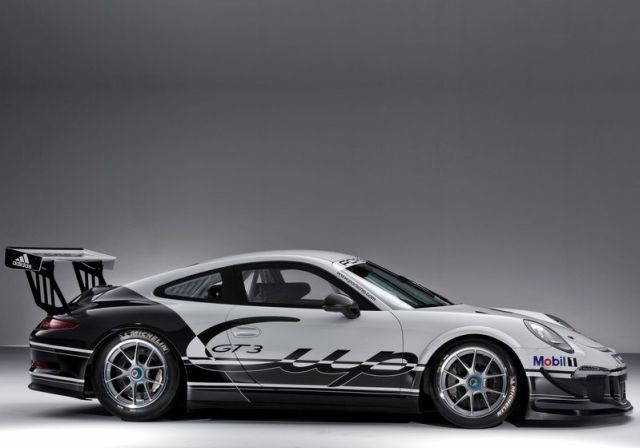 PORSCHE 911 GT3 CUP
