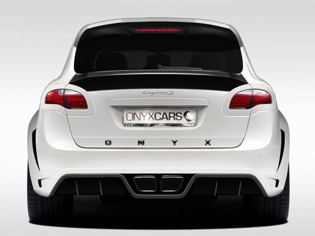 PORSCHE_CAYENNE_tuned_by_ONYX_Concept_pic-4