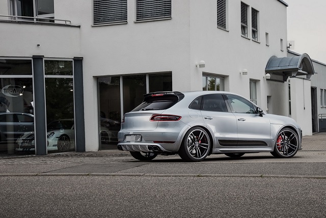 PORSCHE_MACAN_tuned_by_TECHART_pic-2