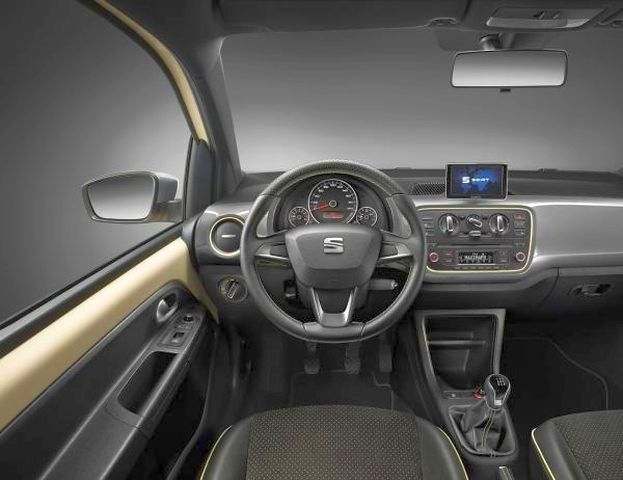 SEAT_Mii_by_MANGO_steeringwheel_pic-8