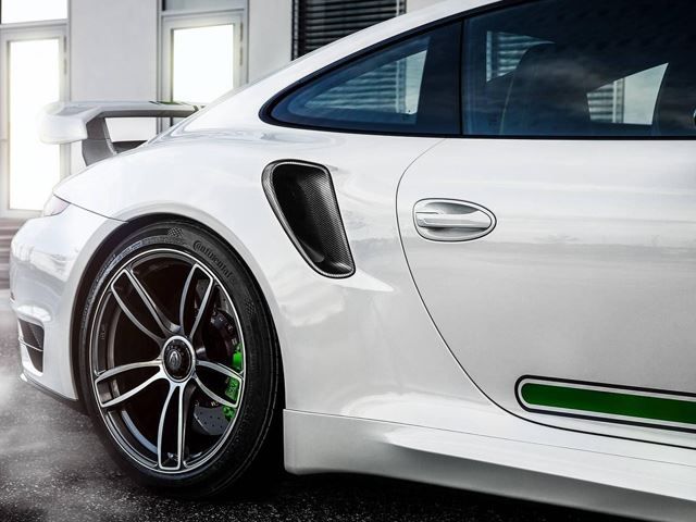 PORSCHE 911 TURBO S tuned by TECHART