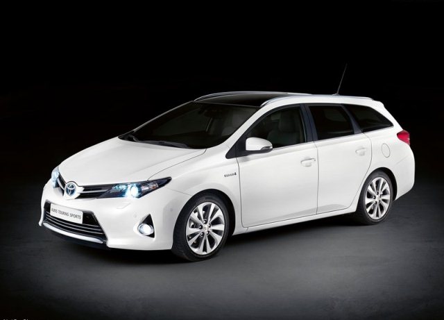 Toyota auris sw