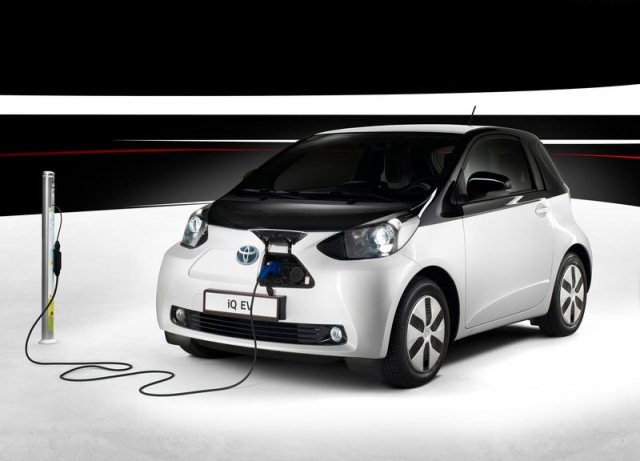 TOYOTA IQ EV