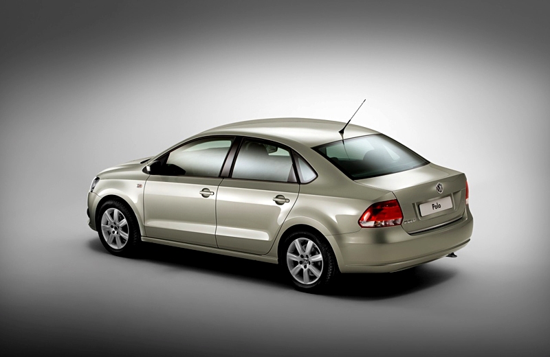VW POLO SEDAN…